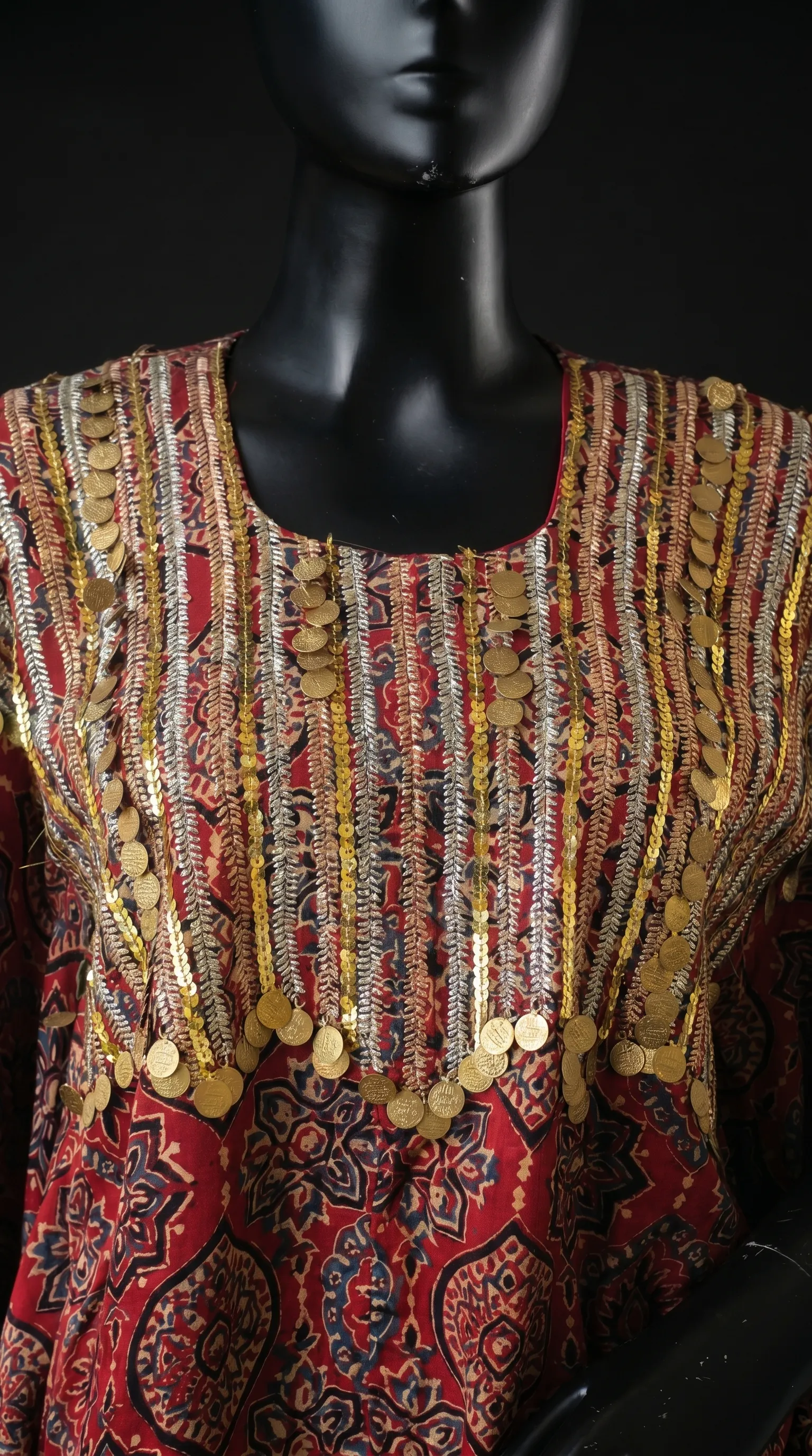 RAABTA - Kaftan Draped Skirt Set