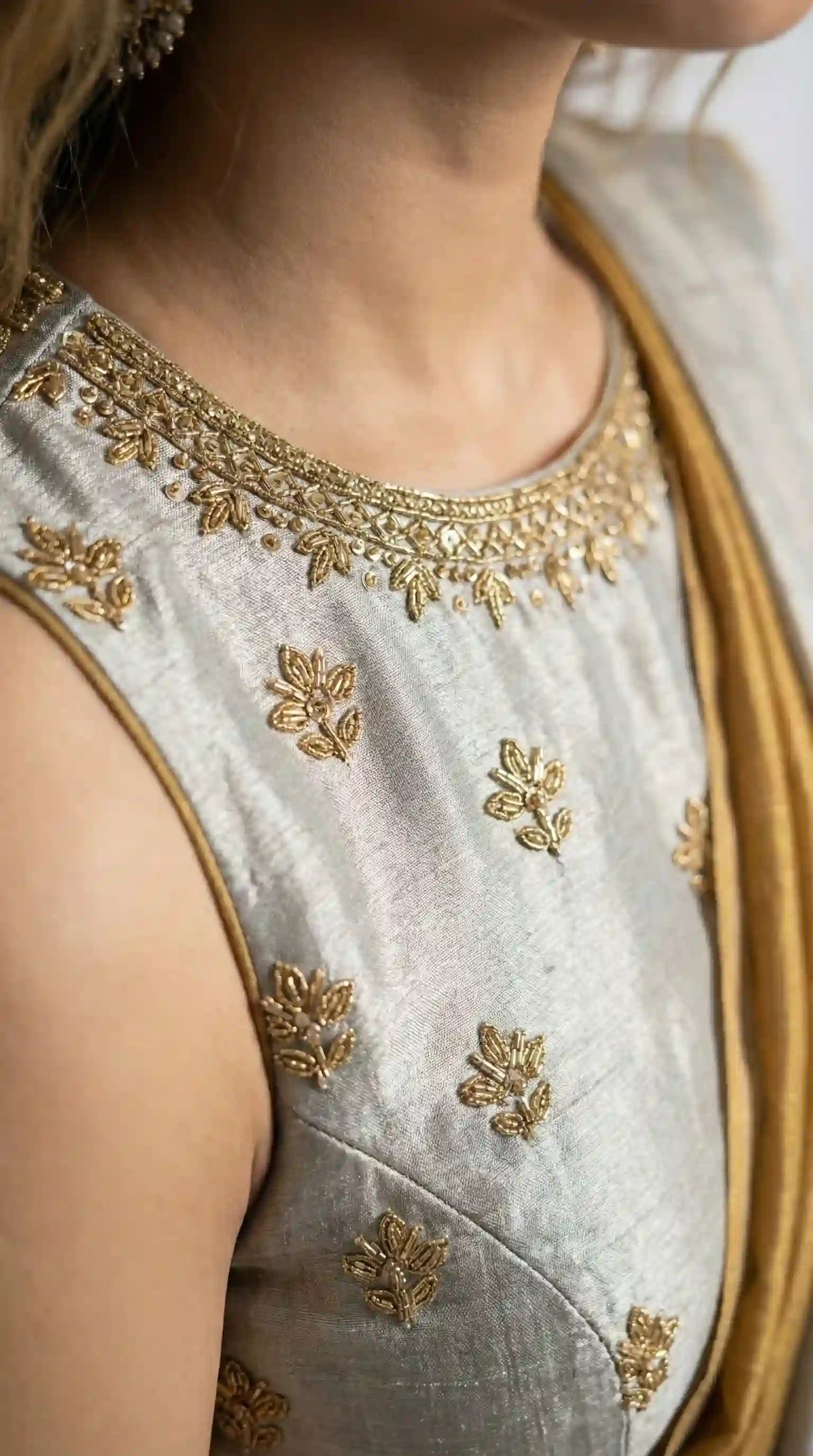 CHANDI - Blouse, Saree and Blazer Set