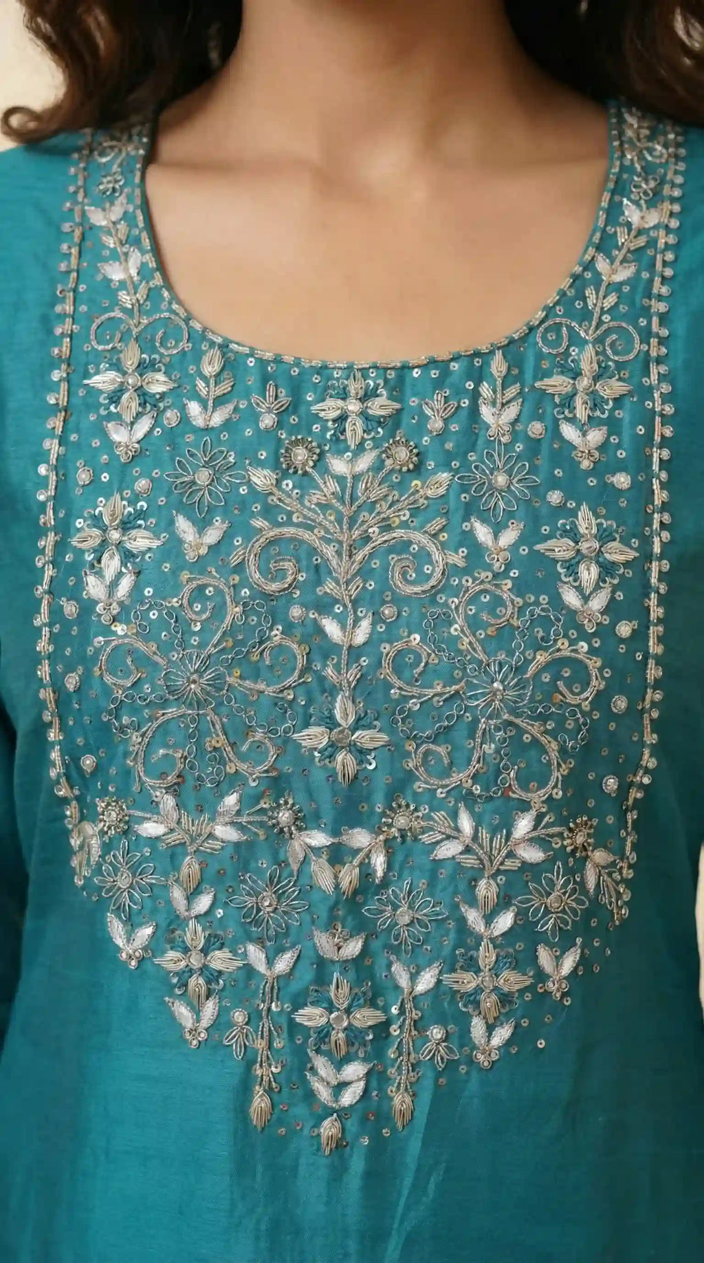 Firozi Maheshwari Silk Zardosi Work Set