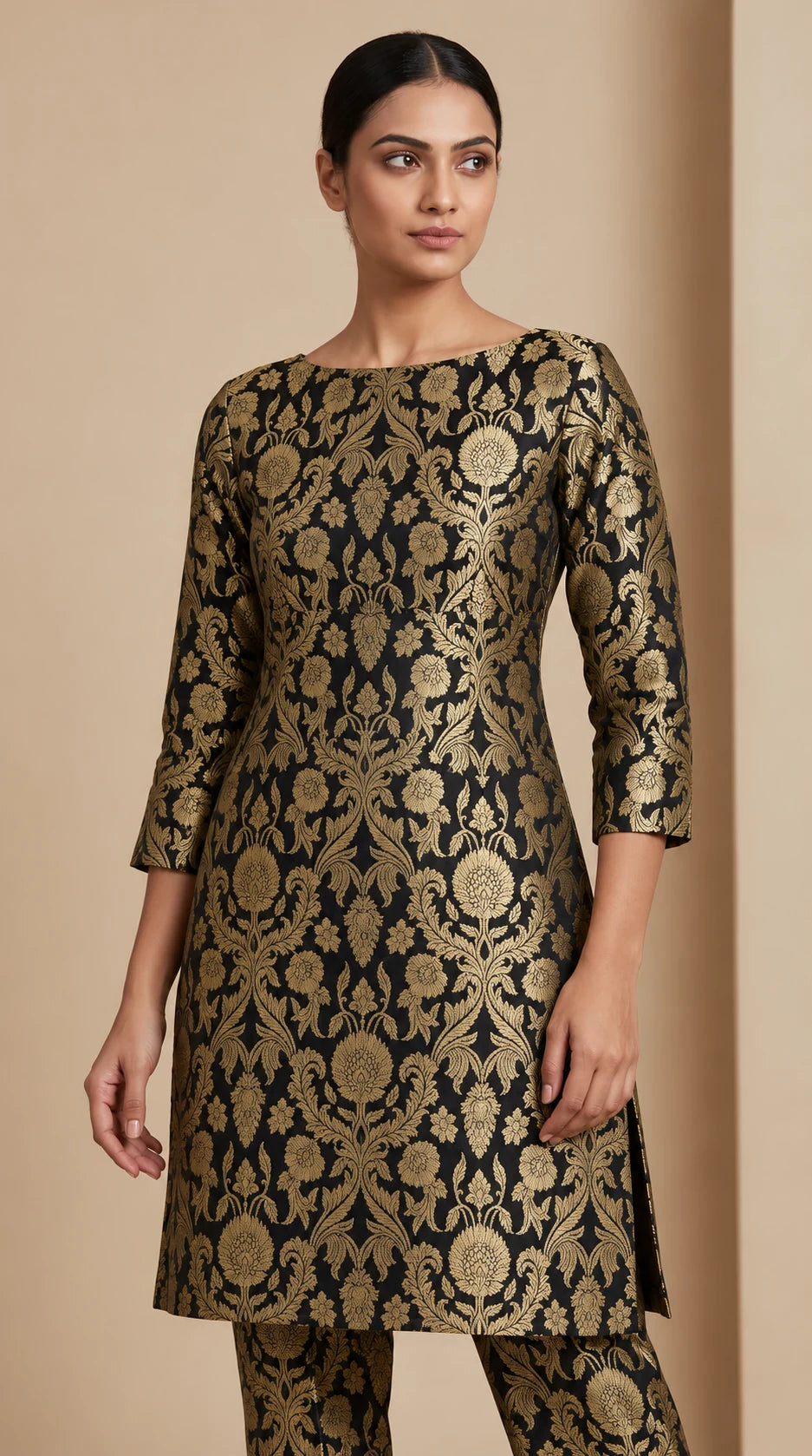 NAQSH black Katan silk powerloom brocade kurta and pant set, close-up of woven floral brocade and tailoring