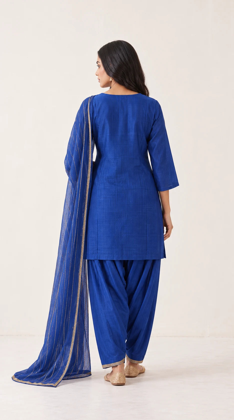 Neelkamal royal blue Zardosi Maheshwari silk Farshi salwar set with tissue zari-striped dupatta, back view