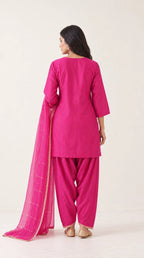 Rangrez rani pink Zardosi Maheshwari silk Farshi salwar set with tissue zari-striped dupatta, back view — thumbnail 3